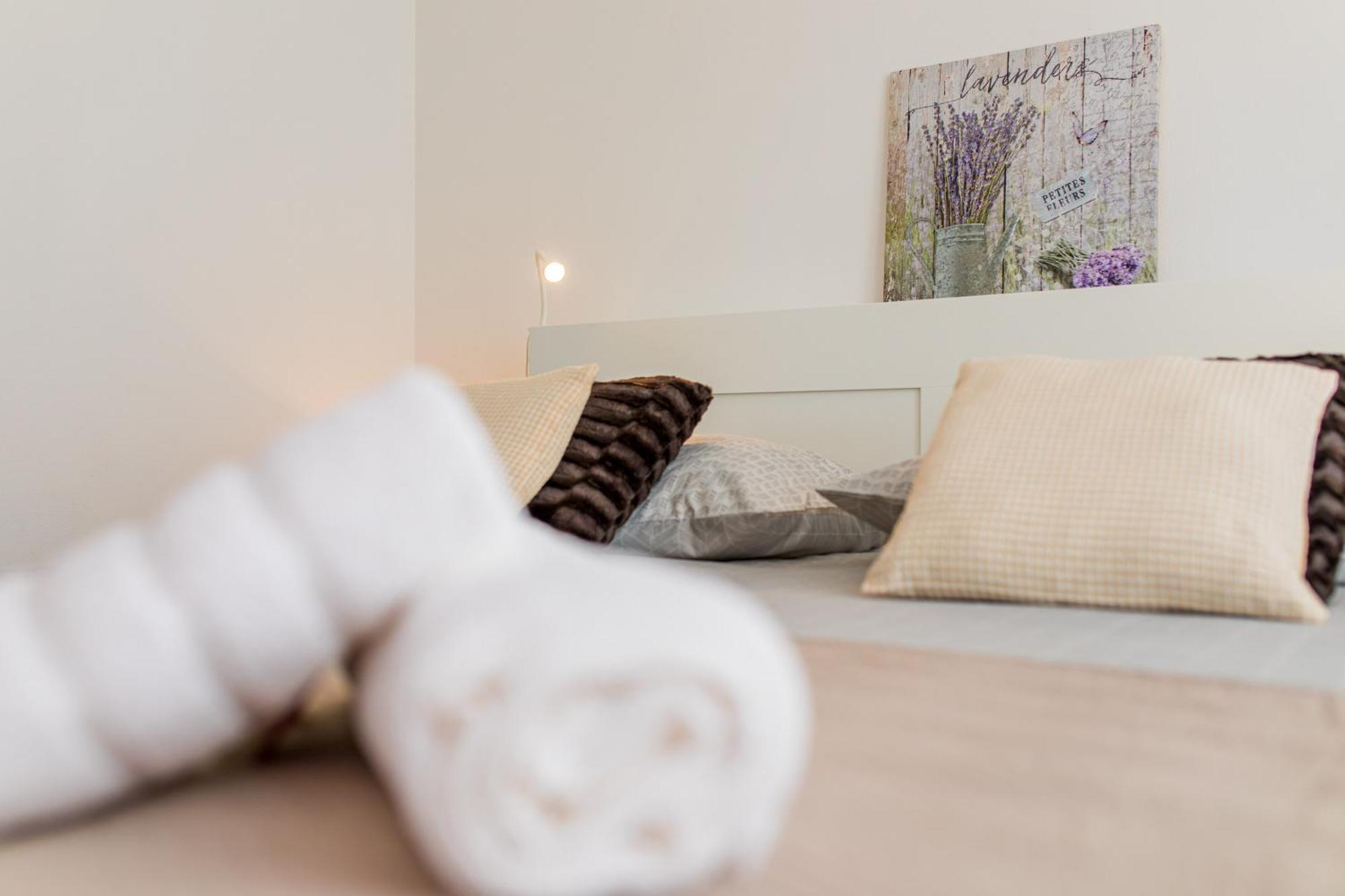 Apartment Soni A4 Krk Town Dış mekan fotoğraf