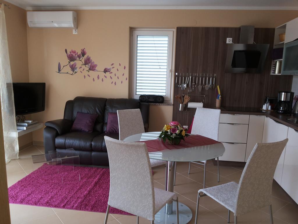 Apartment Soni A4 Krk Town Dış mekan fotoğraf